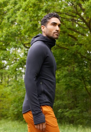 POWER - Fleece jacket - trueblack