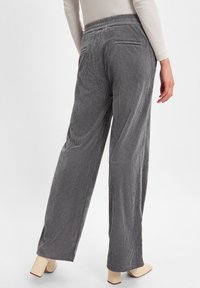 Marie Lund Broek - grau