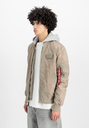 Alpha Industries, MA-1 TT HOOD - Jas - vintage sand