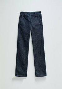 Jeans de mezclilla azul oscuro con un diseño de pierna recta, que cuentan con un cierre de botón y cremallera, pasadores para cinturón y dos bolsillos frontales.