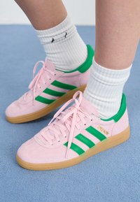 HANDBALL SPEZIAL - Sportbačiai - clear pink/green/gold-coloured