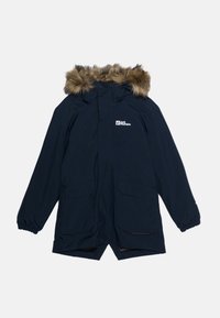 Jachetă parka navy cu glugă căptușită cu blană, două buzunare frontale, manșete elastice și logo pe pieptul stâng. Material impermeabil; design de lungime medie.