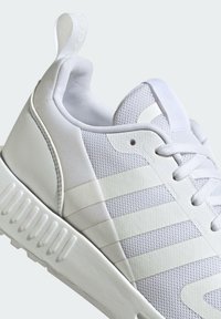 adidas Sportswear MULTIX UNISEX - Sportbačiai - white