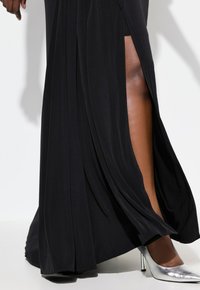 Ulla Popken DRAPED SILHOUETTE EVENING - Abiti per occasioni speciali - black