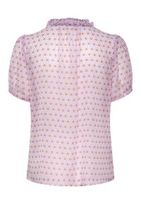 Blusa de manga corta con una tela de color púrpura claro y un patrón de diamantes en naranja y amarillo. Cuello con volantes y ajuste relajado.