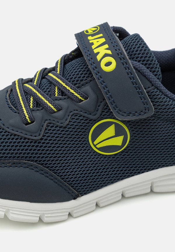 J-ET KNOCK UNISEX – Trainingsschuh