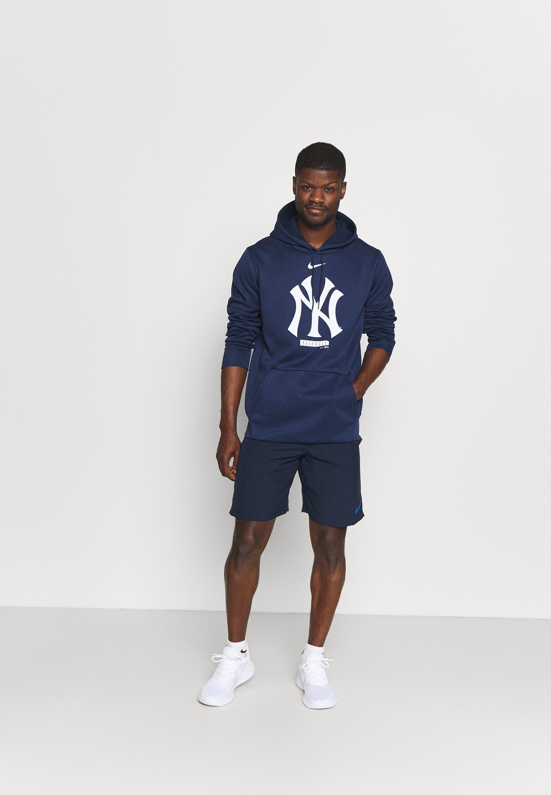 abbigliamento sportivo new york