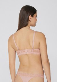 Tezenis HAVANA - Trojúhelníková podprsenka - Pink