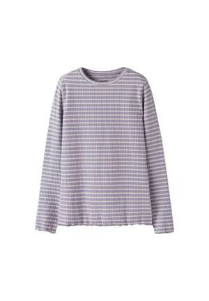 Long-sleeve ribbed shirt with light purple and white horizontal stripes and a round neckline.