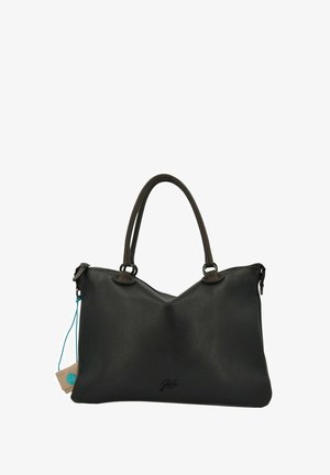 Borsa a mano in pelle nera con finitura testurizzata, due manici e dettagli in metallo rotondi. Presenta un logo sul davanti e un'etichetta attaccata.