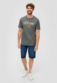 s.Oliver - T-shirt z nadrukiem
