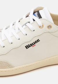 Blauer MURRAY - Sneakers basse - white/beige