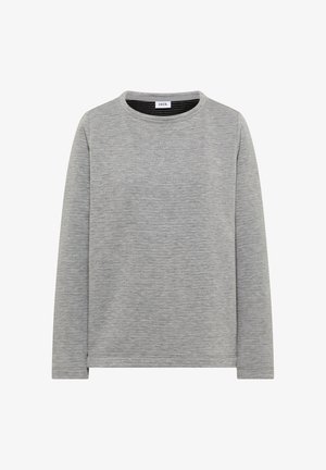 Grå långärmad skjorta gjord av texturerad tyg. Har en rundad halsringning och ett subtilt horisontellt mönster. Märkesetikett synlig inuti halsen.