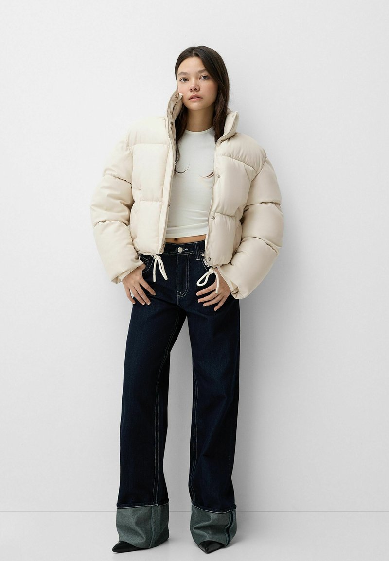 Bershka Winterjas wit Bershka Winterjas wit