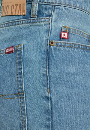 Big Star, COLTER SHORTS - Short en jean - hellblau