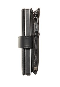 Portafoglio nero con compartimento con zip, esterno in pelle e dettagli in argento. Progettato in una forma rettangolare compatta.