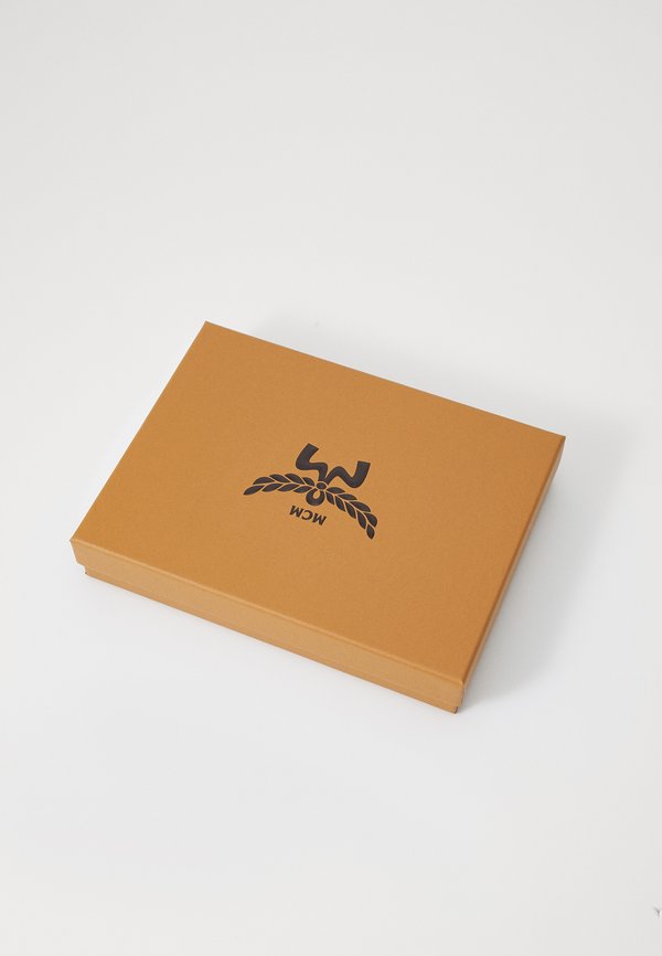 AREN VISETOS CARD CASE - Wallet - cognac4