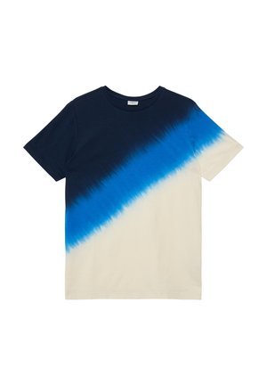 Bawełniana koszulka z krótkim rękawem z diagonalnym gradientem kolorów od granatowego przez jasnoniebieski do beżowego.