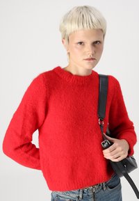 Vero Moda VMNOVAH O NECK  - Jumper - salsa