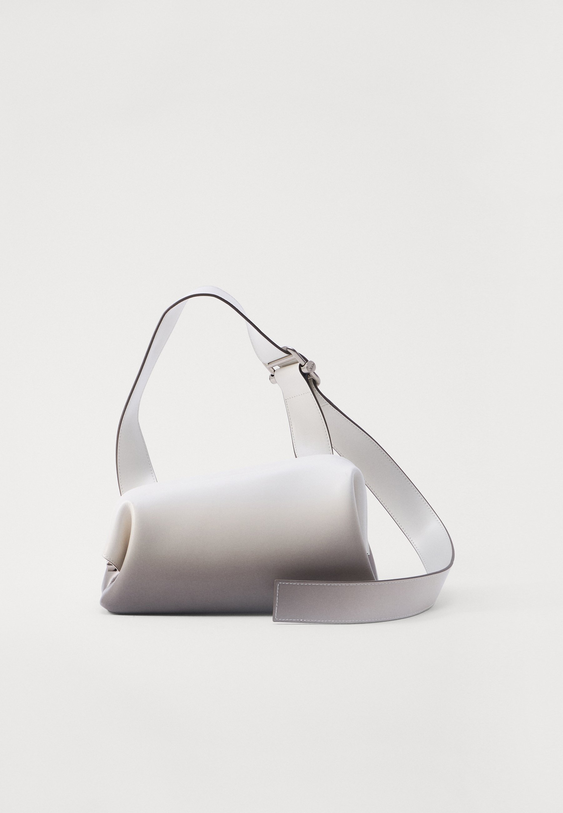 【関税込み】OSOI オフホワイト Slide Brot バッグ OSOI Off-White Slide Brot Bag OSOI