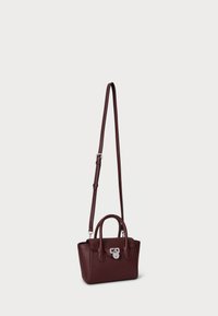 Lauren Ralph Lauren PEBBLED LEATHER SMALL TANNER SATCHEL - Kézitáska - dark garnet