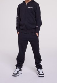Champion AMERICAN CLASSICS HOODED FULL ZIP - Sudadera con cremallera - black