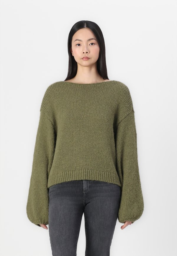 VICHOCA O-NECK - Strickpullover - capulet olive