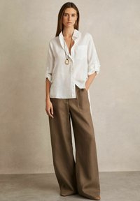 Reiss REGULAR FIT - LEORA TIE-BACK - Blus - white
