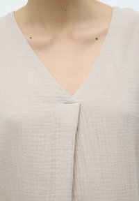 Vero Moda Kasdienė suknelė - silver lining