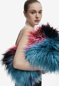 Desigual Handtasche - material finishes