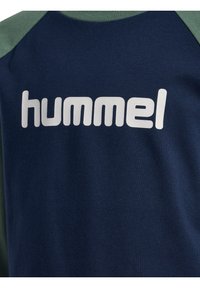 Hummel Langærmet T-shirt - laurel wreath