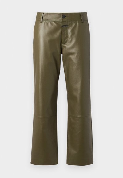 CLOSED SERANDON - Pantaloni di pelle - marsh green
