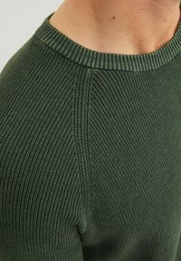 Jack & Jones JJEMATT CREW NECK - Maglione - mountain view