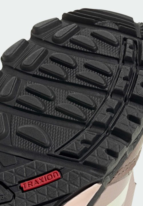 adidas SKYCHASER MID GTX - Hiking shoes - chalky brown/off white/blush pink — foto 7