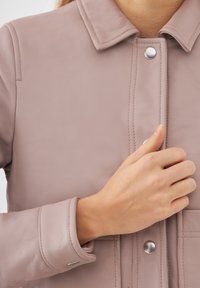 Bolongaro Trevor WORKER - Nahkatakki - mushroom