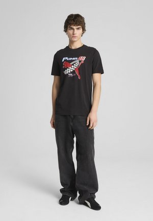 Puma, GRAPHICS MOTO - T-Shirt print - black