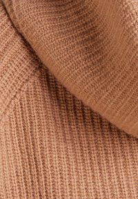WEEKEND MaxMara Strickpullover - camel