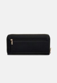 Zwarte leren portemonnee met een getextureerde buitenkant, voorzien van een goudkleurige ritssluiting en een ritsvak aan de voorkant. Rechthoekige vorm met strakke lijnen.