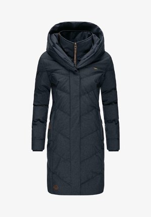 Mørkegrå dunjakke med stor, drapert hette, glidelås foran, sidelommer og diagonalt quiltet mønster. Har et lite logo-accent.