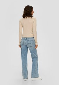 QS IM CROPPED FIT - Strickjacke - beige