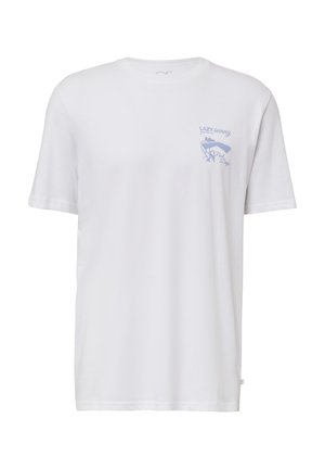 Weißes Baumwoll-T-Shirt mit kurzen Ärmeln. Verfügt über einen hellblauen Grafiktext "LAZY sunny" und ein Design im linken Brustbereich.