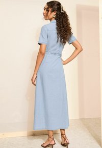 Friends Like These TIE WAIST REGULAR FIT - Farkkumekko - light blue