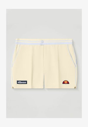 Pantalones cortos de color crema con cinturilla de rayas blancas y azul claro, bolsillos laterales, parche con el logo de ellesse en la pierna izquierda y logo semicircular de color naranja-rojo en la pierna derecha.