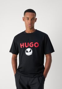 HUGO DIGHTMARE  - T-shirt med print - black