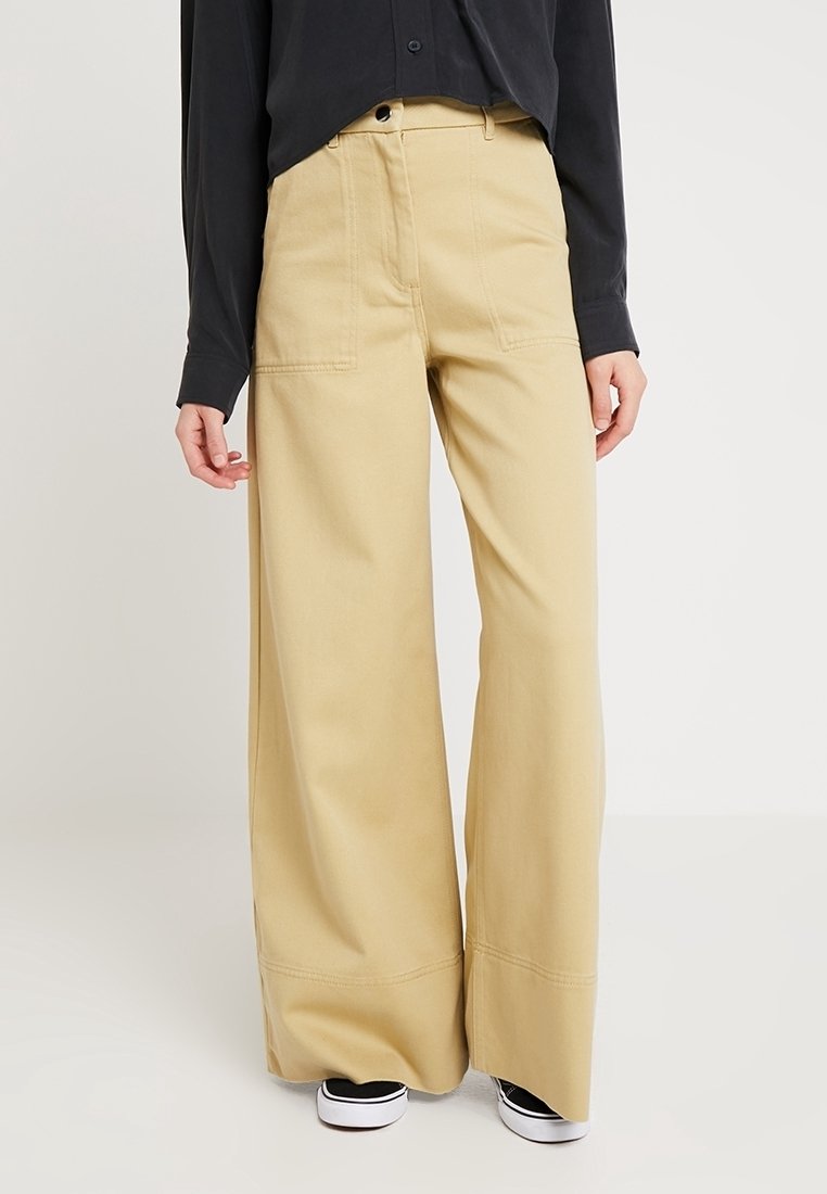 Weekday Tygbyxor - beige