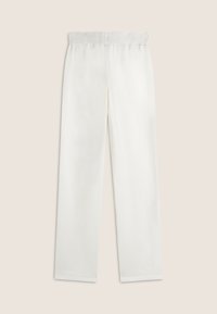 Pantalones anchos y blancos hechos de una tela suave. Presentan una cinturilla elástica y una textura lisa, con un diseño limpio y minimalista.