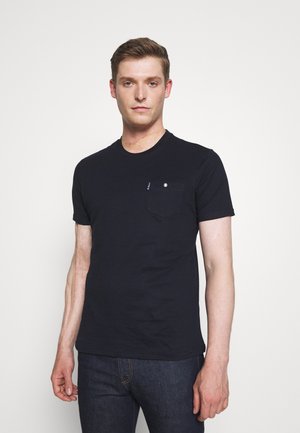 SIGNATURE POCKET TEE - Basic T-shirt - dark navy