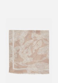 Lekki szal o miękkiej, przezroczystej teksturze. Posiada beżowe tło i białe, abstrakcyjne wzory liści, zakończony postrzępionymi brzegami.