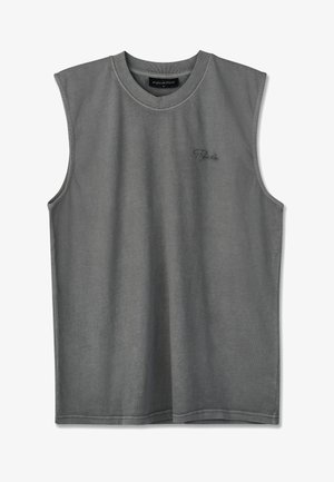 Ujjatlan szürke kerek nyakú trikó kis hímzett logóval a bal mellrészen és látható márkajelzéssel a nyakkivágás belső oldalán.