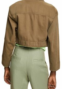 Esprit Chaqueta fina - khaki